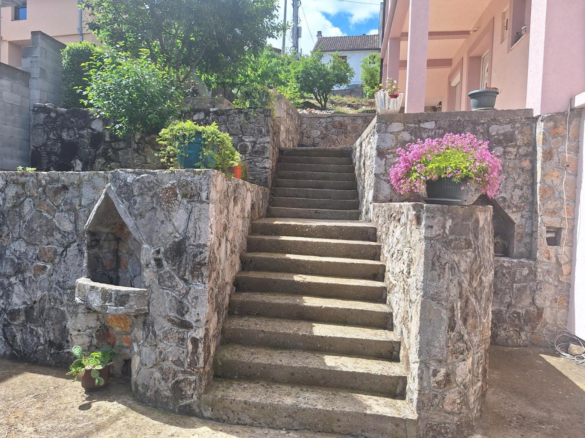 Apartmani Ruza Podgorica Exterior foto